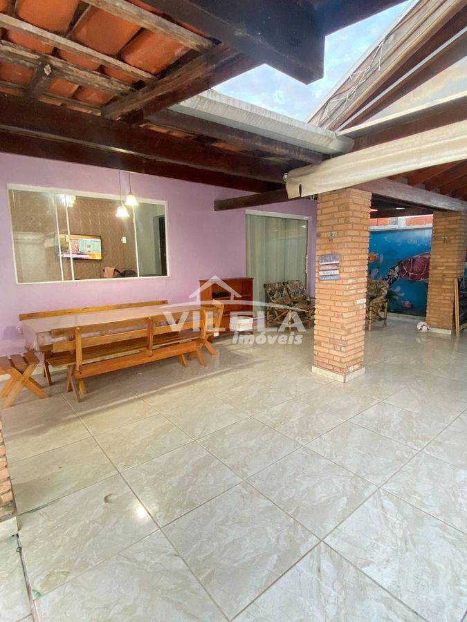 Casa com terreno grande-travessão-caragatatuba-sp