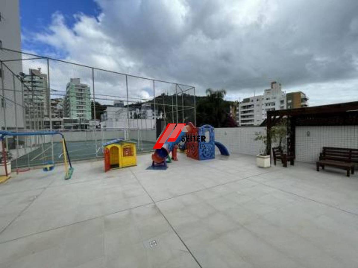 Apartamento a venda com 4 quartos trindade Florianópolis