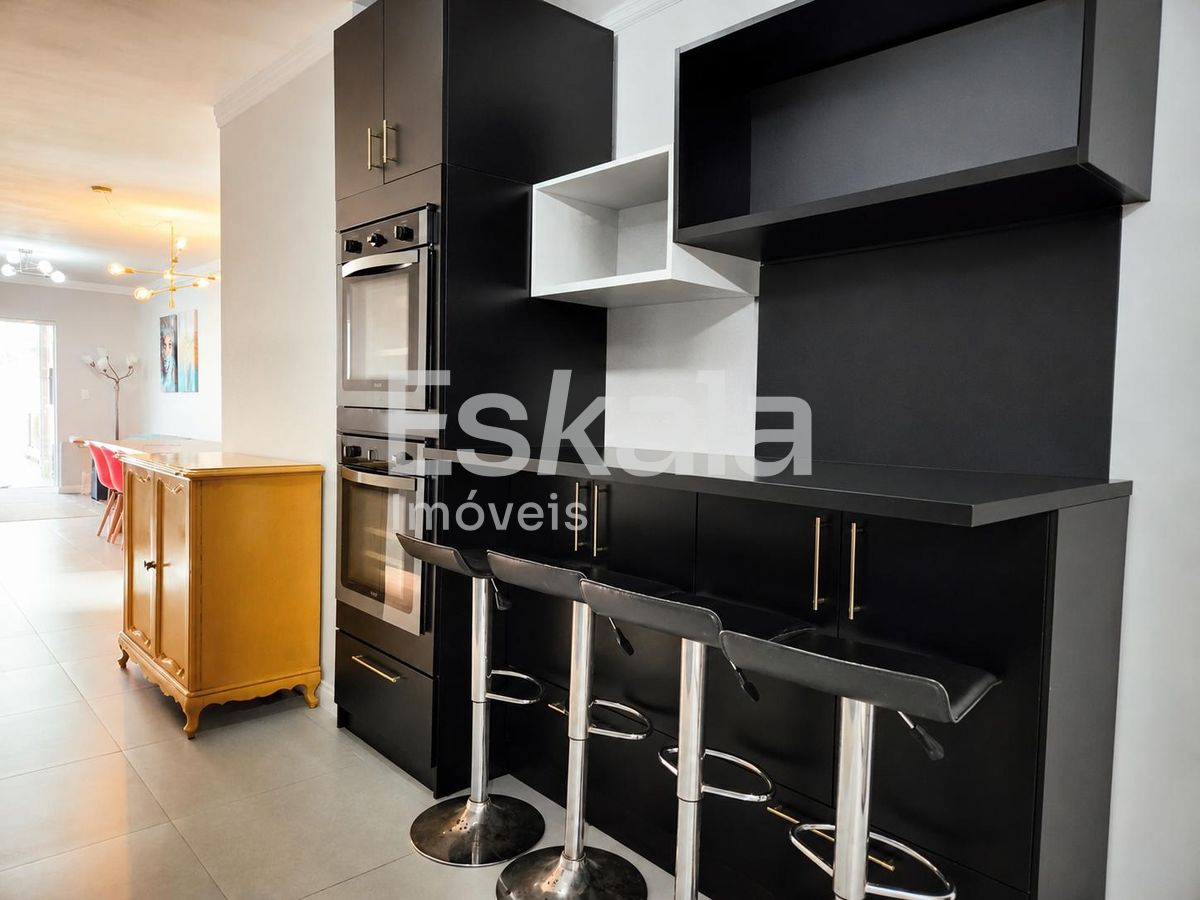 Apartamento com 01 Suíte + 02 Quartos Jaraguá Esquerdo - Jaraguá do Sul