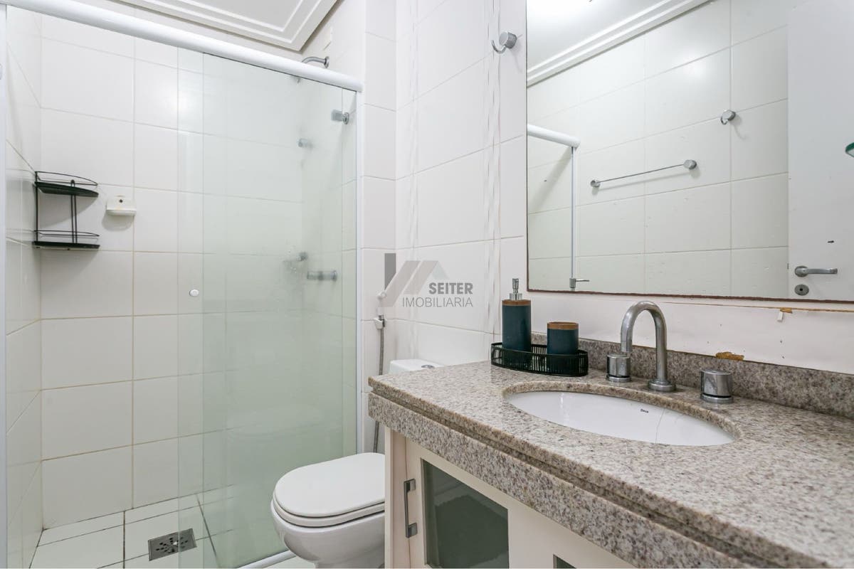 Residencial › Apartamento, 2 dormitórios, para Aluguel no Itacorubi-