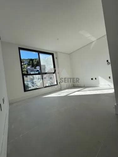 Apartamento com 1 quarto, Centro - Florianópolis