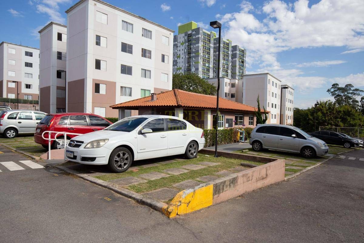 Apartamento Reformado | 2 Dorms | Planejados | Vaga | Portaria 24h - 25