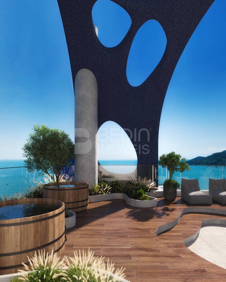 ARKKA_AZZURRO_ROOFTOP_Jacuzzi_Instagram_C1_EF.jpg