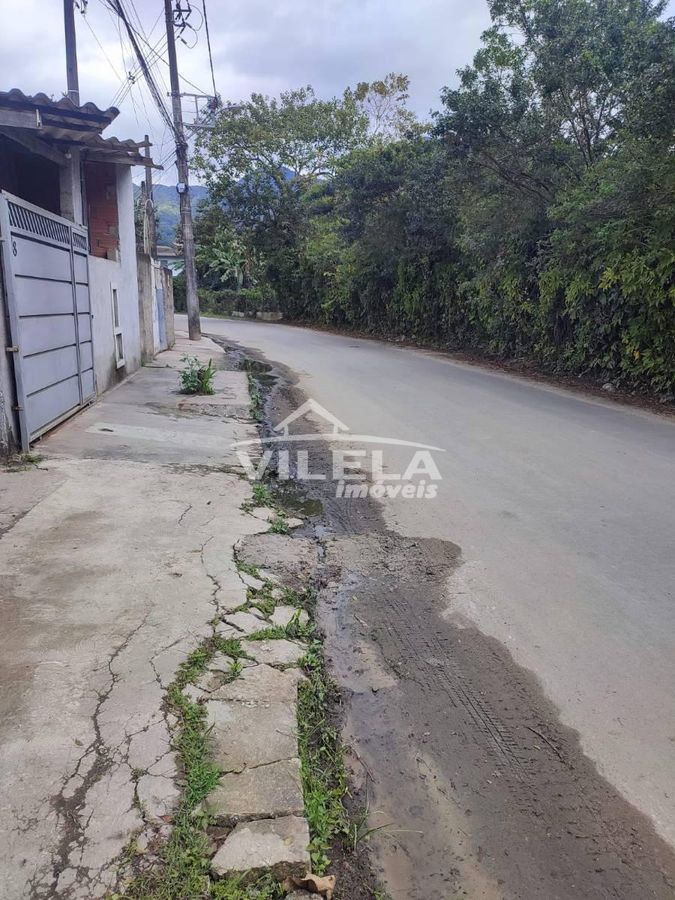 Sobrado e ponto comercial para locação-pegorely-caraguatatuba-sp
