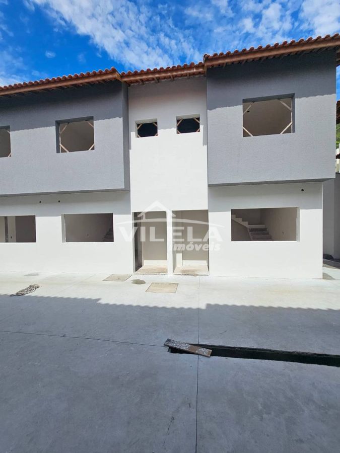 Sobrado novo cidade jardim