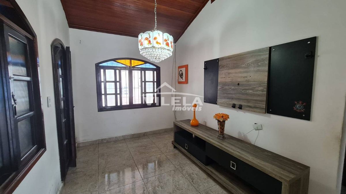 Casa térrea com edícula no morro do algodão-caraguatatuba-sp