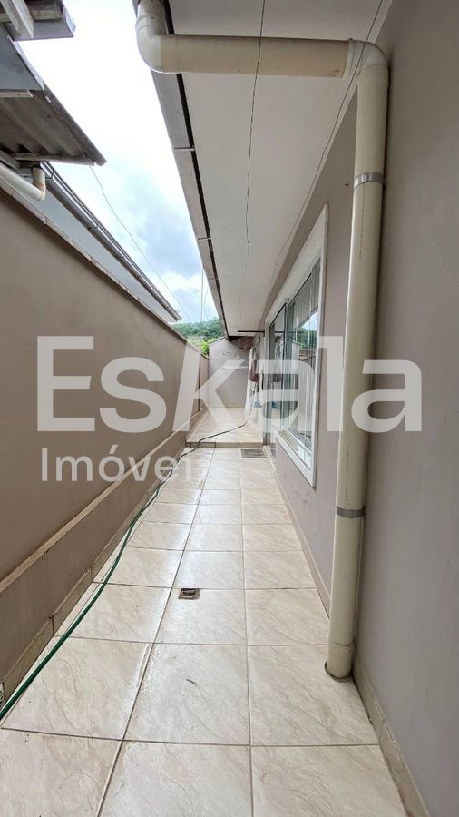 Casa Mobiliada Com 01 suíte + 03 Quartos Czerniewicz - Jaraguá Do Sul