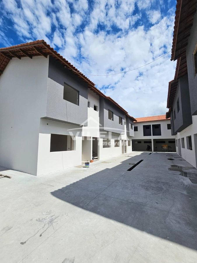 Sobrado novo cidade jardim