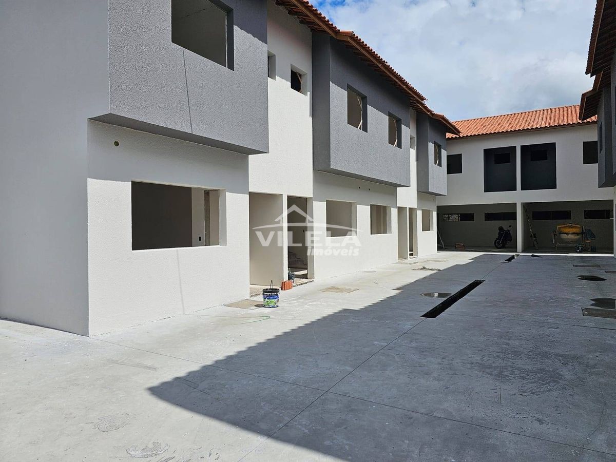 Sobrado novo cidade jardim