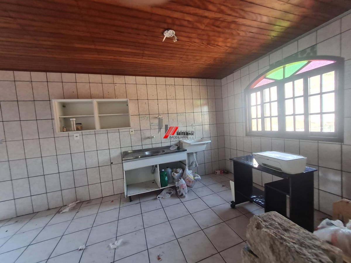 Casa grande venda Monte Verde Florianopolis