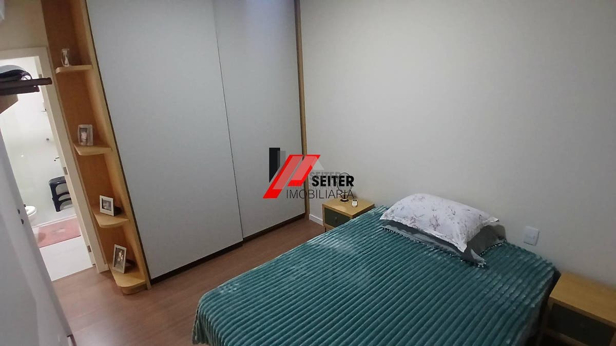 Apartamento de 2 dormitórios à venda no Itacorubi
