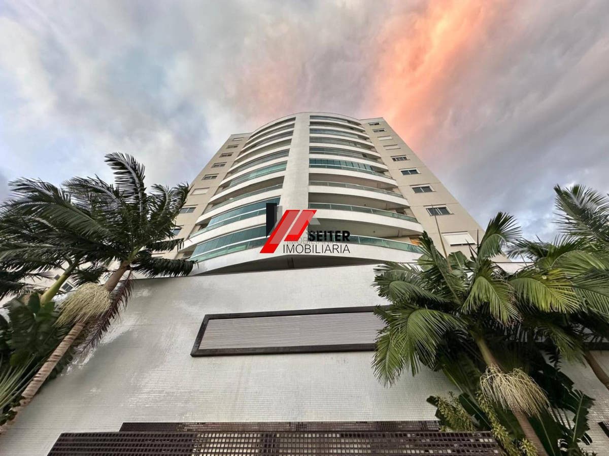 Apartamento de 4 dormitorios com suite para alugar Tom Jobim Itacorubi