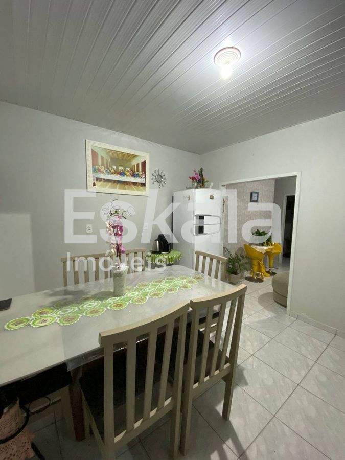 Casa com 03 Quartos e 04 Vagas de Garagem Amizade - Jaraguá do Sul
