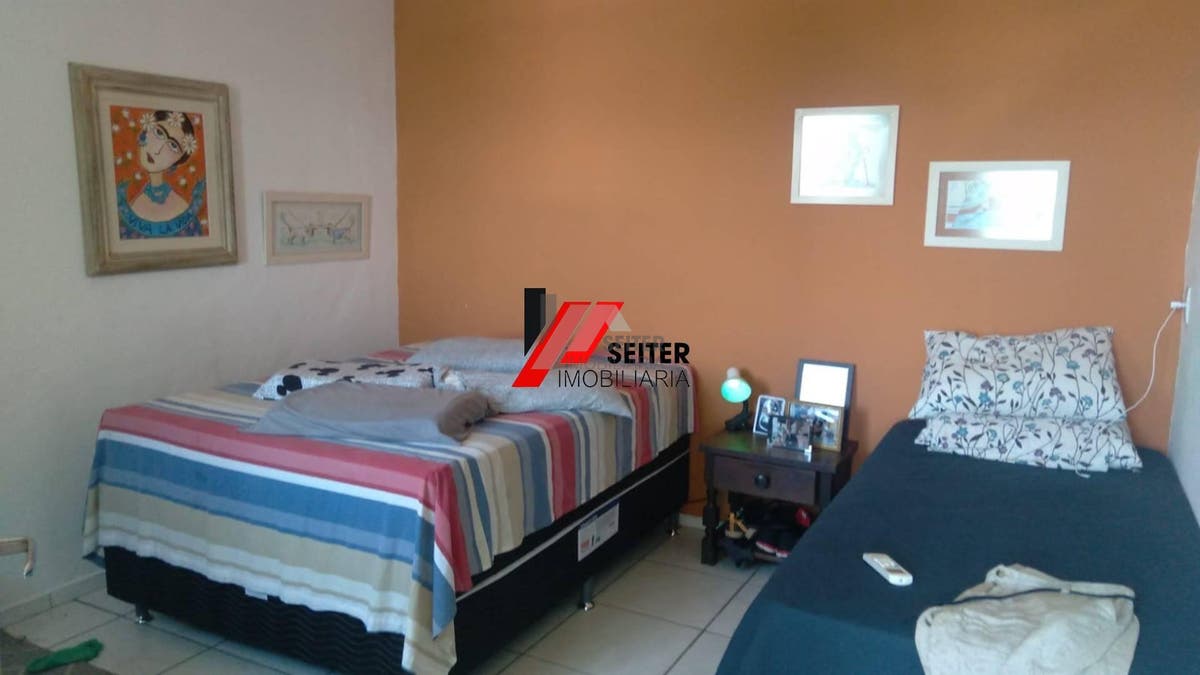 Casa a venda com 270 m² José Mendes Florianopolis
