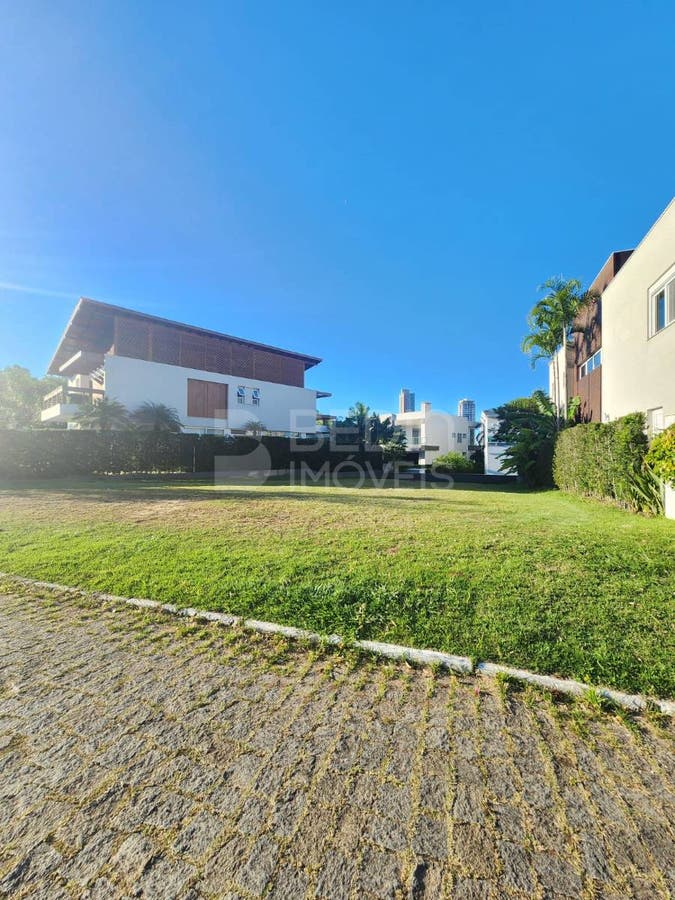 Lote/Terreno de 983m² | Eu Corretor