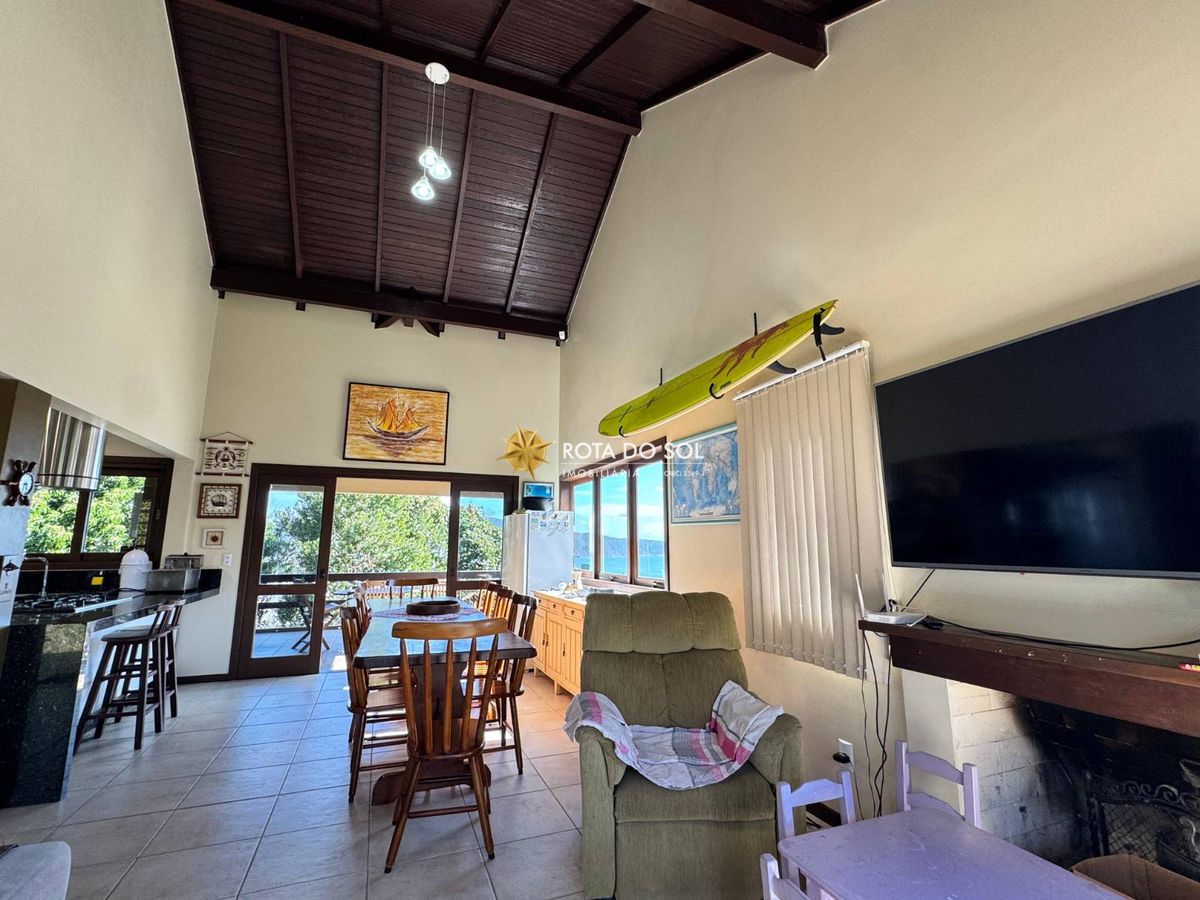 Condomínio Panorâmico Casa vista mar à venda Praia Bombinhas SC — foto 11