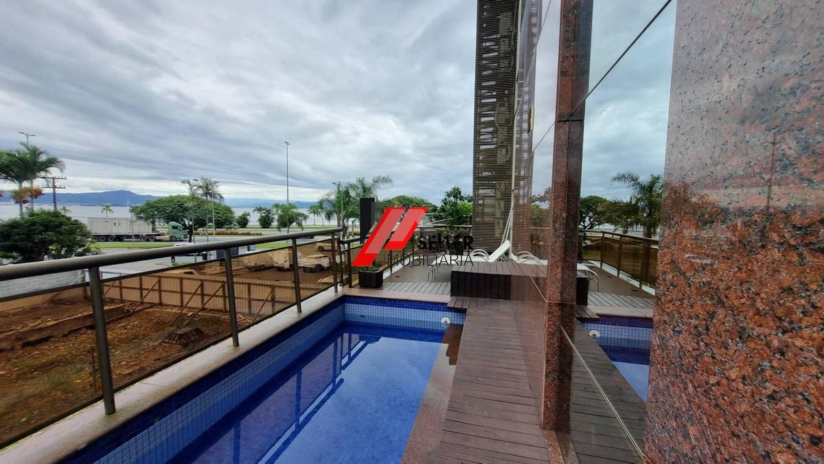 Apartamento à venda Beira Mar Agronômica Florianópolis