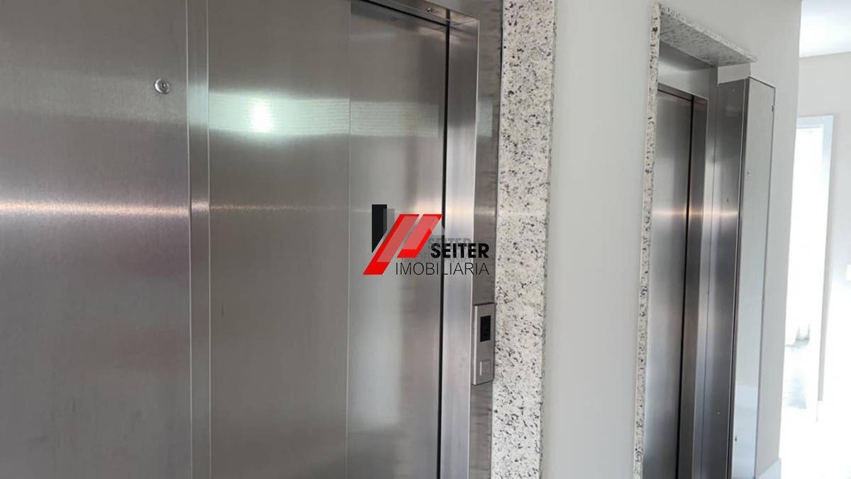 Apartamento exclusivo à venda no coração de Florianópolis