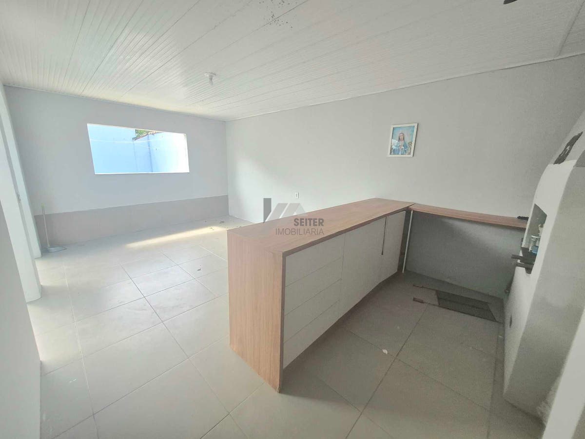 Casa de 4 quartos para alugar no Santa Monica Florianopolis