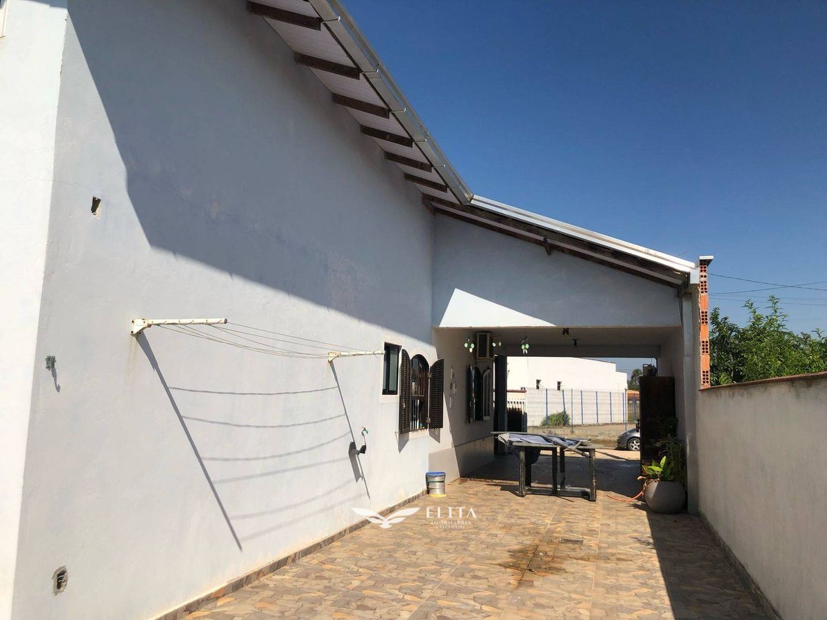 Casa com 3 quartos a R$ 1.170.000,00, no bairro Quinta dos Açorianos - Barra Velha Cód. 2091