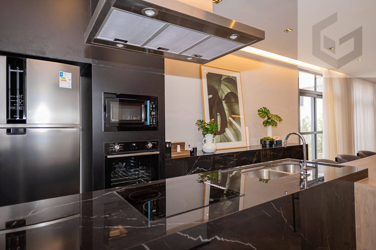 Apartamento com 1 Quarto, Vila Mariana - São Paulo