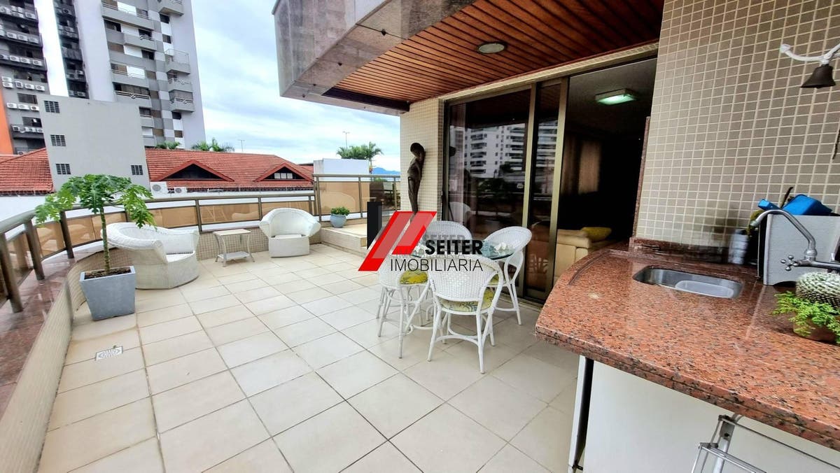 Apartamento à venda Beira Mar Agronômica Florianópolis