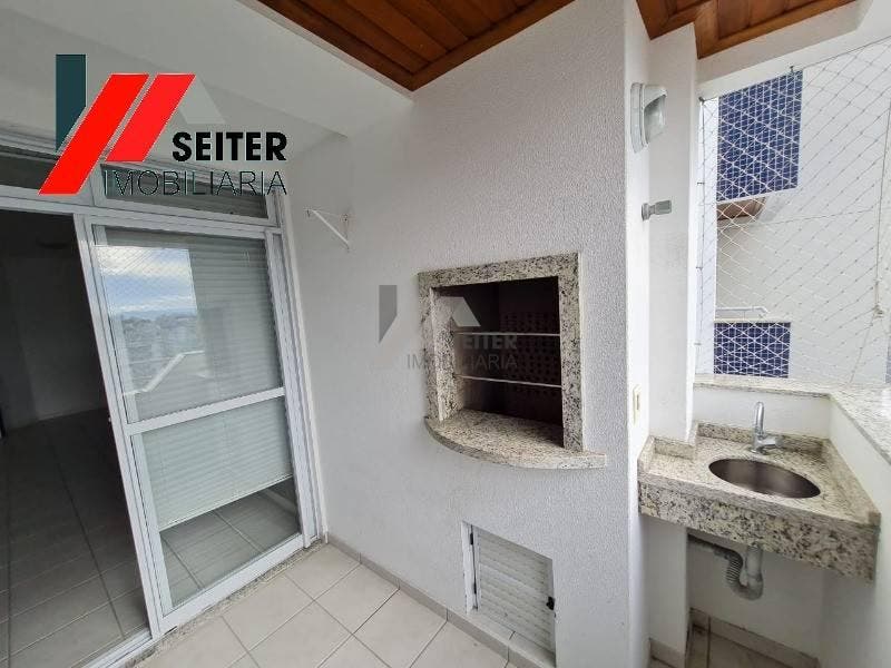 Apartamento de 2 dormitorios Itacorubi Florianopolis