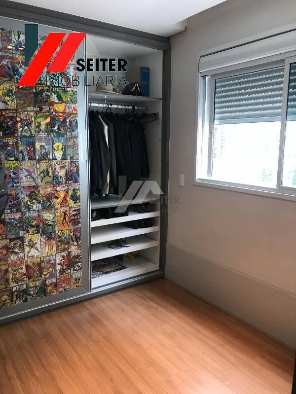 Apartamento 3 dormitórios com suite à venda centro Florianopolis