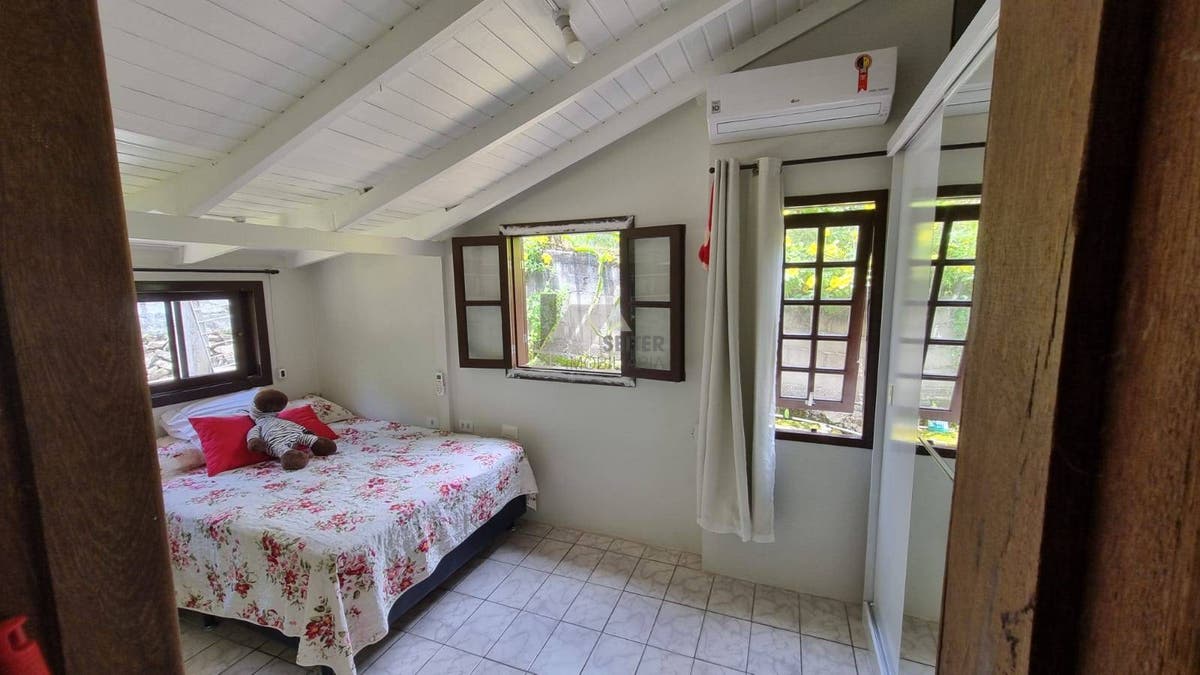 Casa Grande Venda Itacorubi Florianopolis