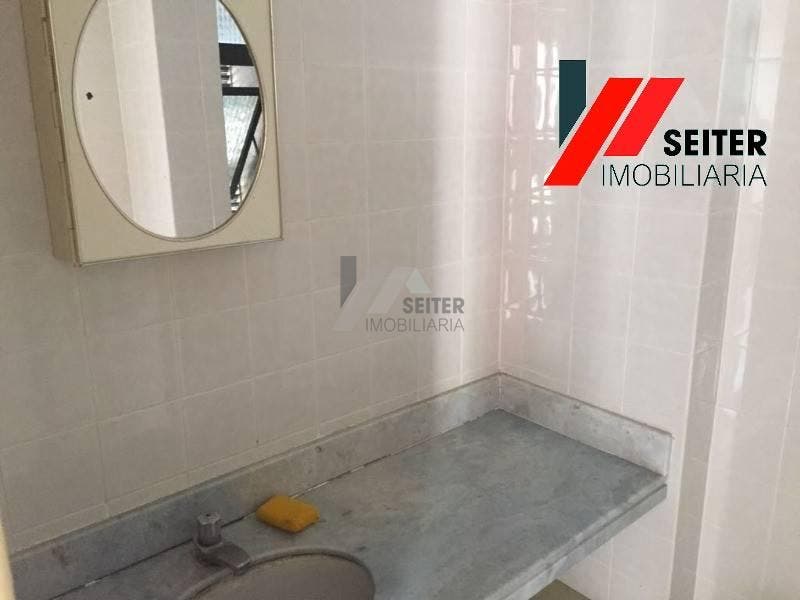 Sala comercial a venda no Centro de florianopolis