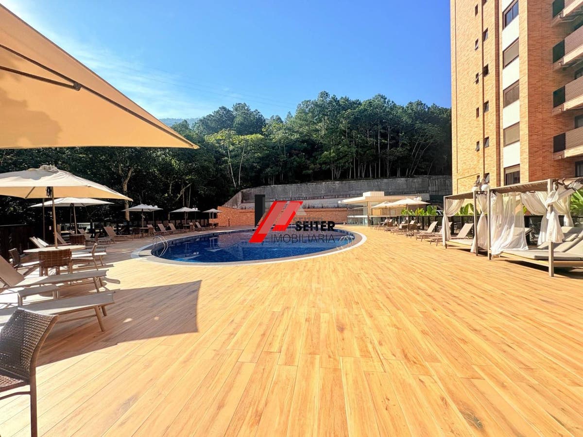 Apartamento à venda no Itacorubi Florianópolis