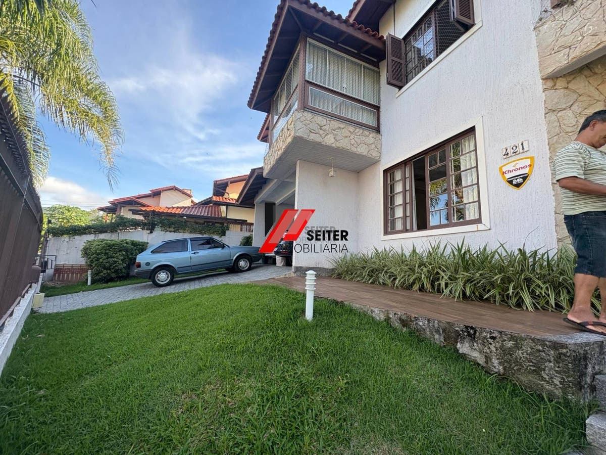 Casa de 4 suites a venda Ssanta Monica Florianopolis