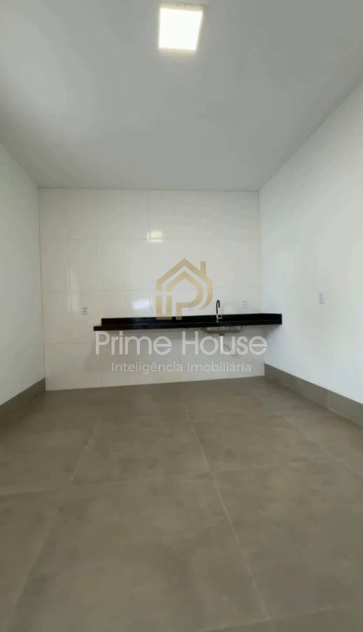 Vende-se Casa  no Bairro Nova Várzea Grande