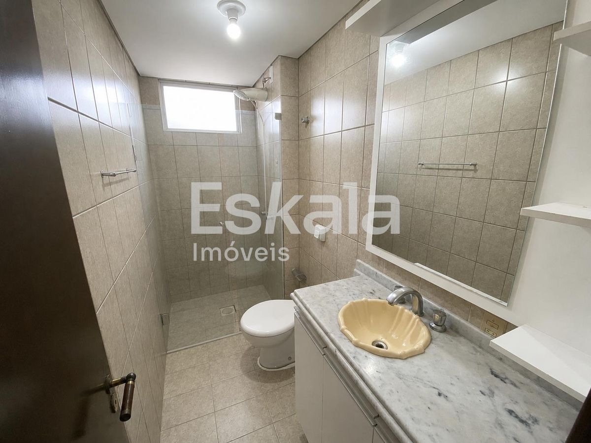 Apartamento Semimobiliado Com 01 Suíte + 02 Quartos Centro - Jaraguá Do Sul