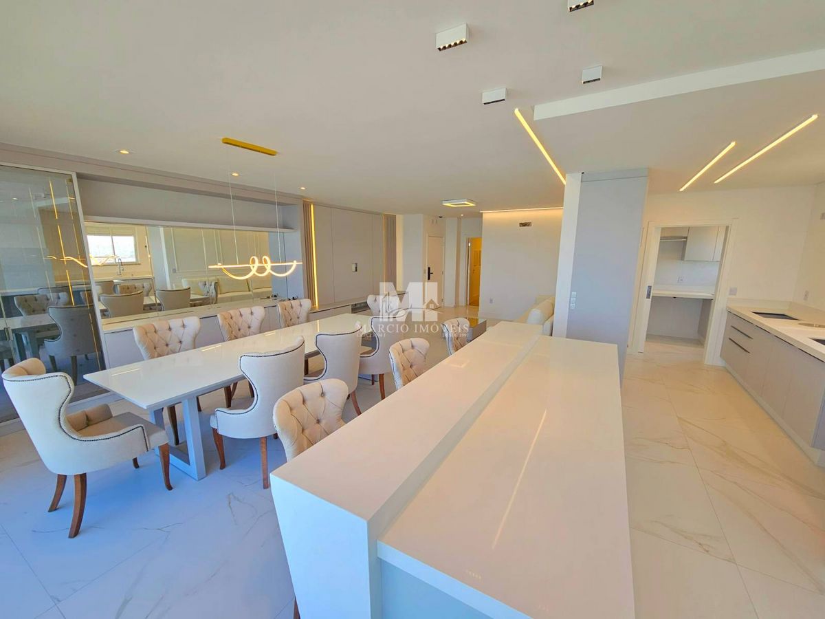 Apartamento frente mar