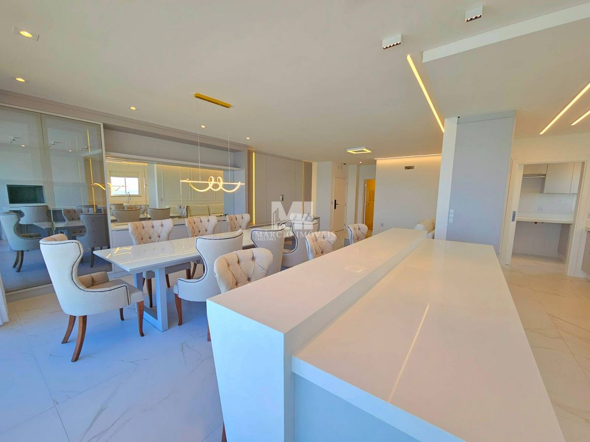 Apartamento frente mar