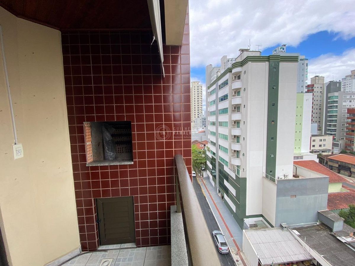 Locação anual: 3 quartos // churrasqueira // Balneário Camboriú - Apartamento em Centro, Balneário Camboriú - para locação - IMOBILIÁRIA GUILHERME LTDA