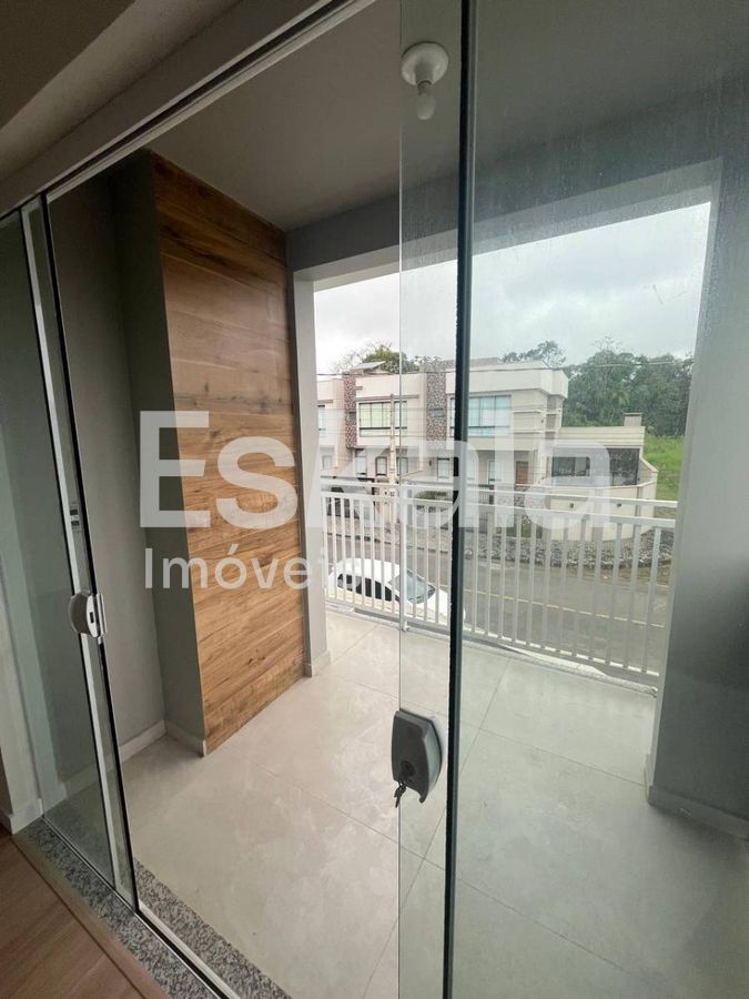Casa geminada de esquina com 03 quartos, sendo 01 suíte três rios do sul - jaraguá do sul