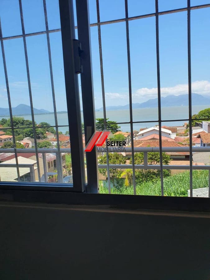 Casa a venda com 270 m² José Mendes Florianopolis