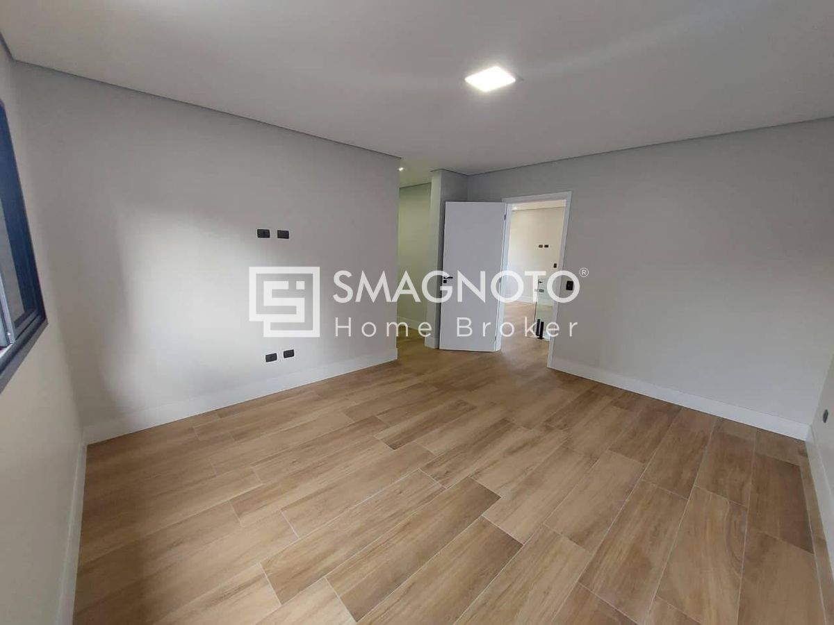 Sobrado com 4 dormitórios à venda, 305 m² por R$ 2.250.000,00 - Santa Rosa - Piracicaba/SP