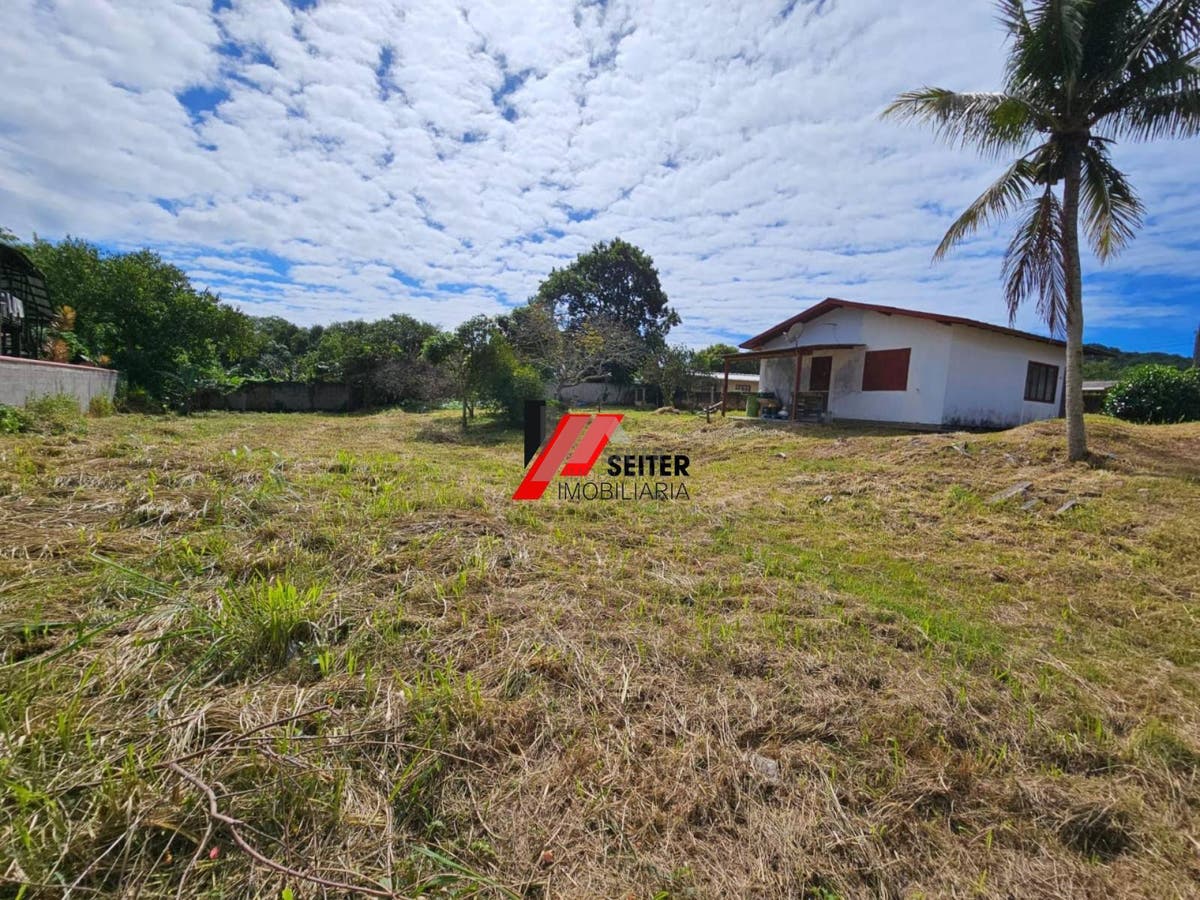 Terreno a venda no norte da Ilha de Florianópolis