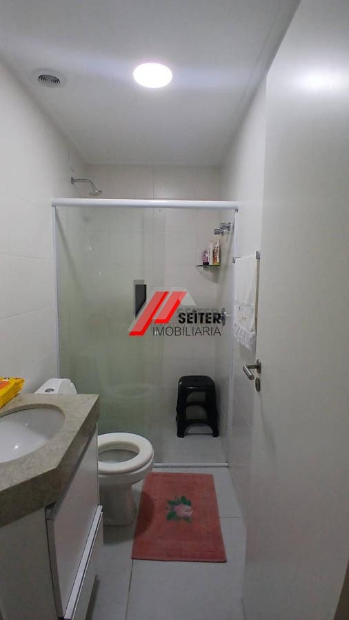 Apartamento de 2 dormitórios à venda no Itacorubi