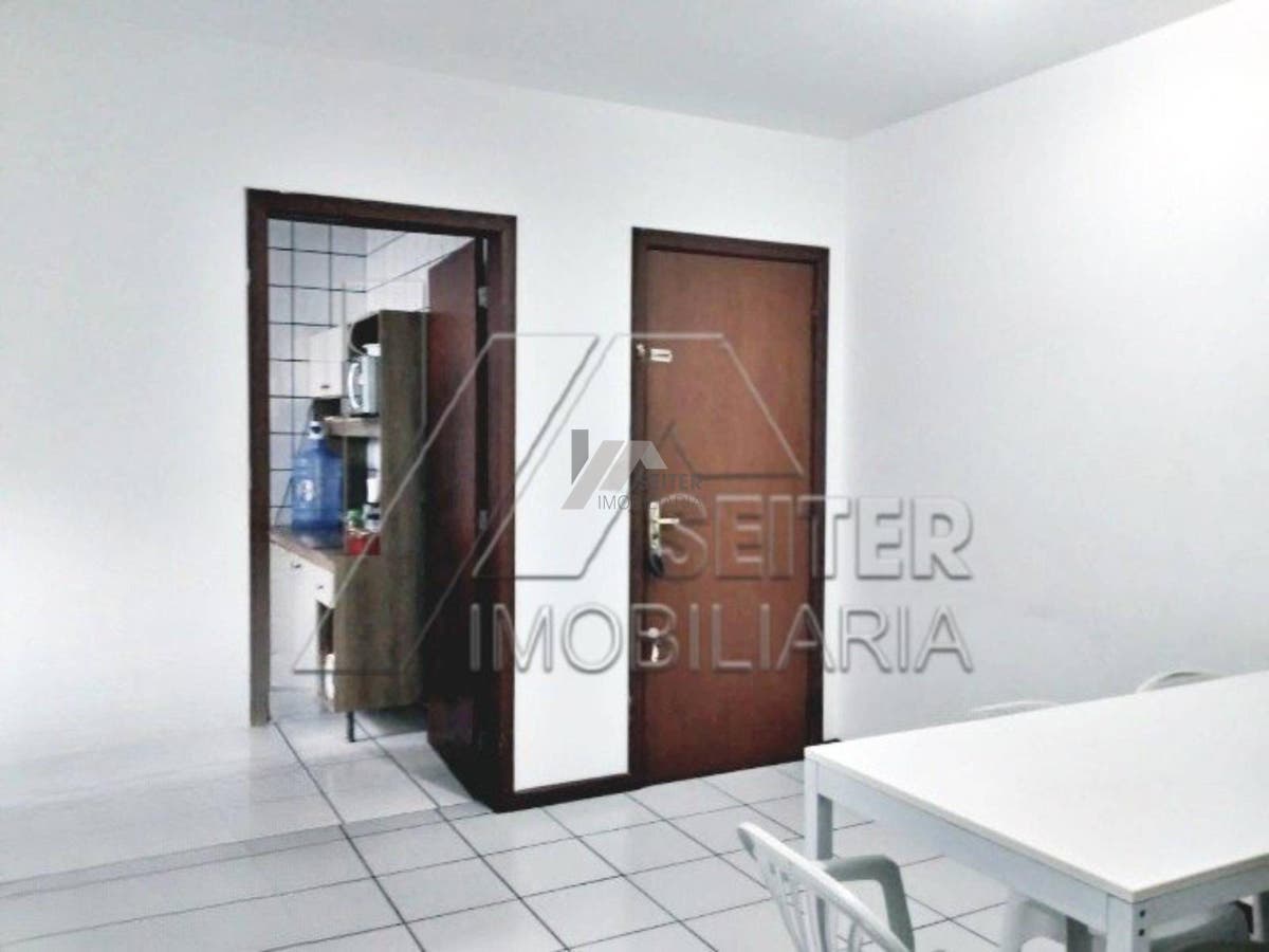 Apartamento de 2 dormitórios a venda Córrego Grande