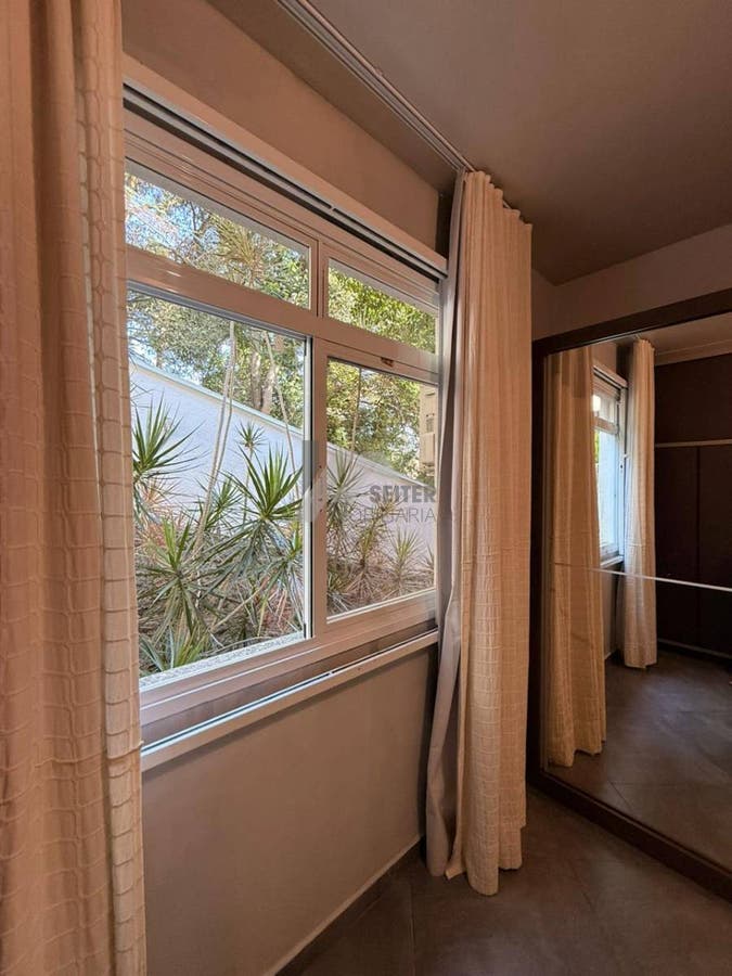 Apartamento com 1 Quarto, Itacorubi - Florianópolis