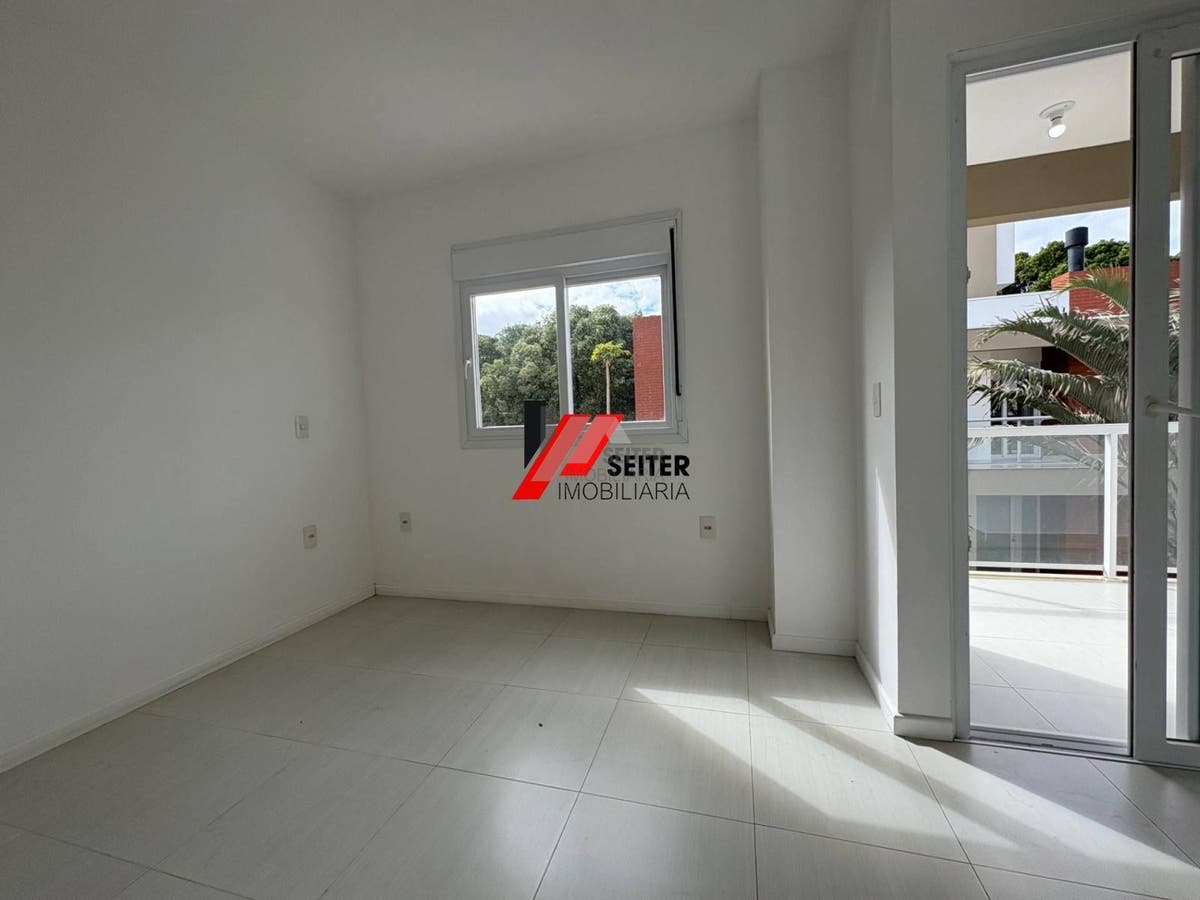Casa 3 dormitórios com suite venda campeche florianópolis