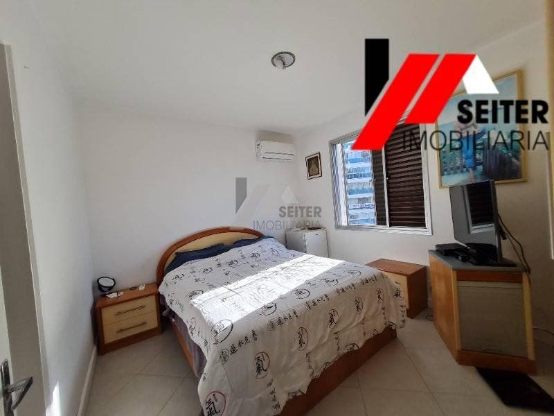 Apartamento de 3 dormitorios a venda Agronomica