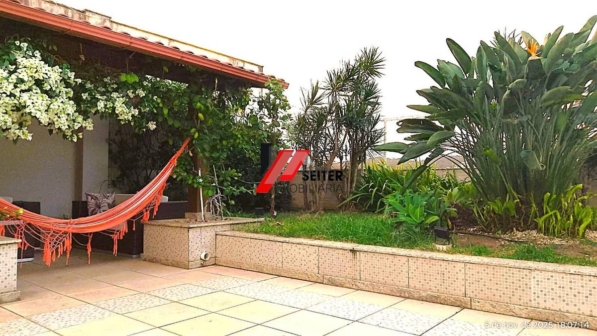 Cobertura a venda Pantanal Florianópolis