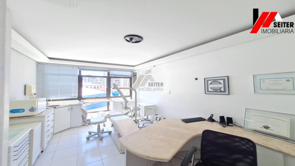 Sala comercial a venda centro de Florianopolis