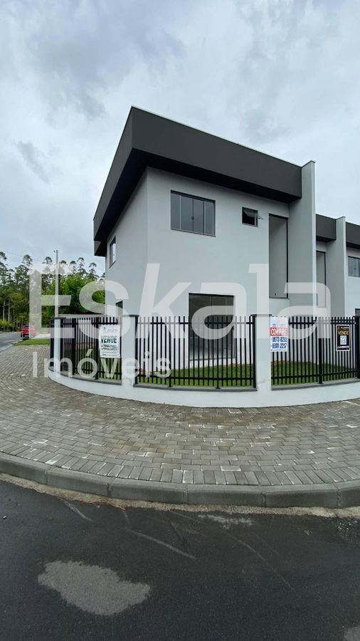 Geminado Com 01 Suíte + 02 Quartos ou 02 Suítes Nereu Ramos - Jaraguá Do Sul