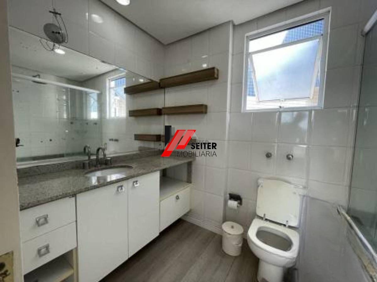 Apartamento a venda com 4 quartos trindade Florianópolis